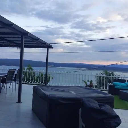 Nyaraló Ferienhaus Dramalj *